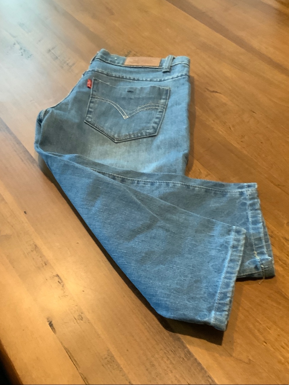 NWOT women capri